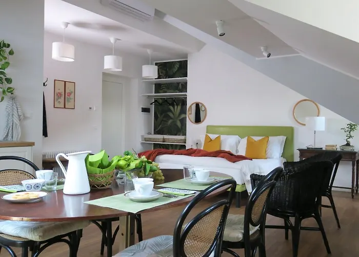 Crochat Apartment Como
