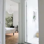 شقة Crochat كومو