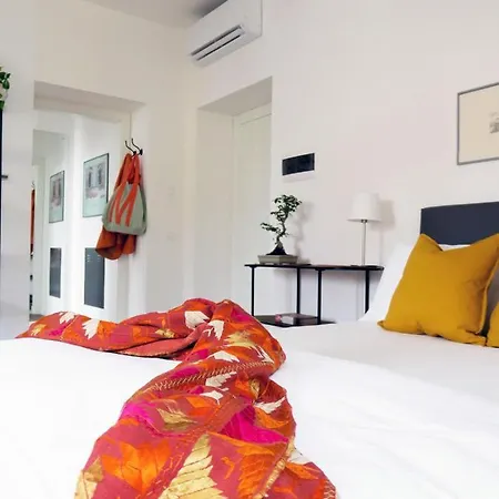 Crochat דירה קומו