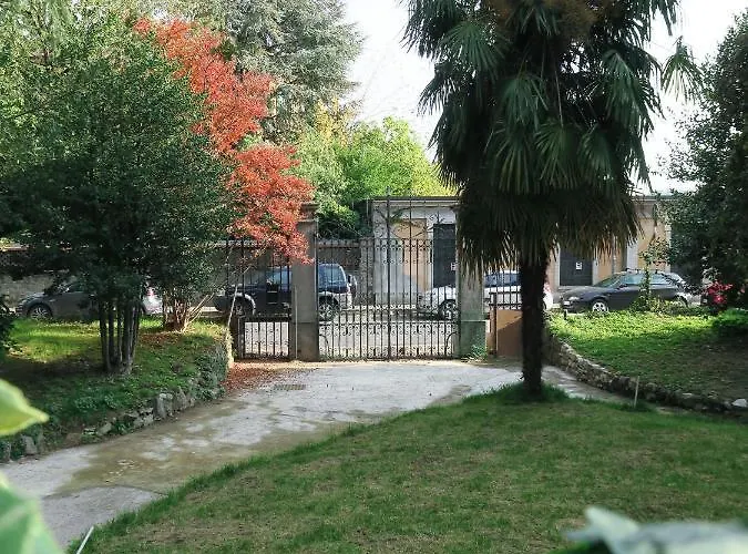 Crochat *